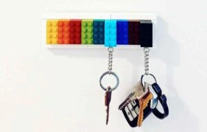 keys organized on a lego key finder device